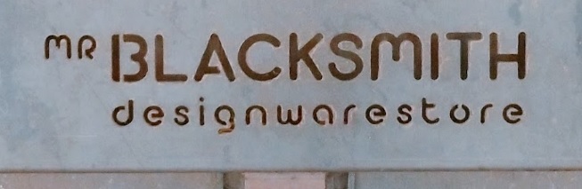 推介: Mr. Blacksmith